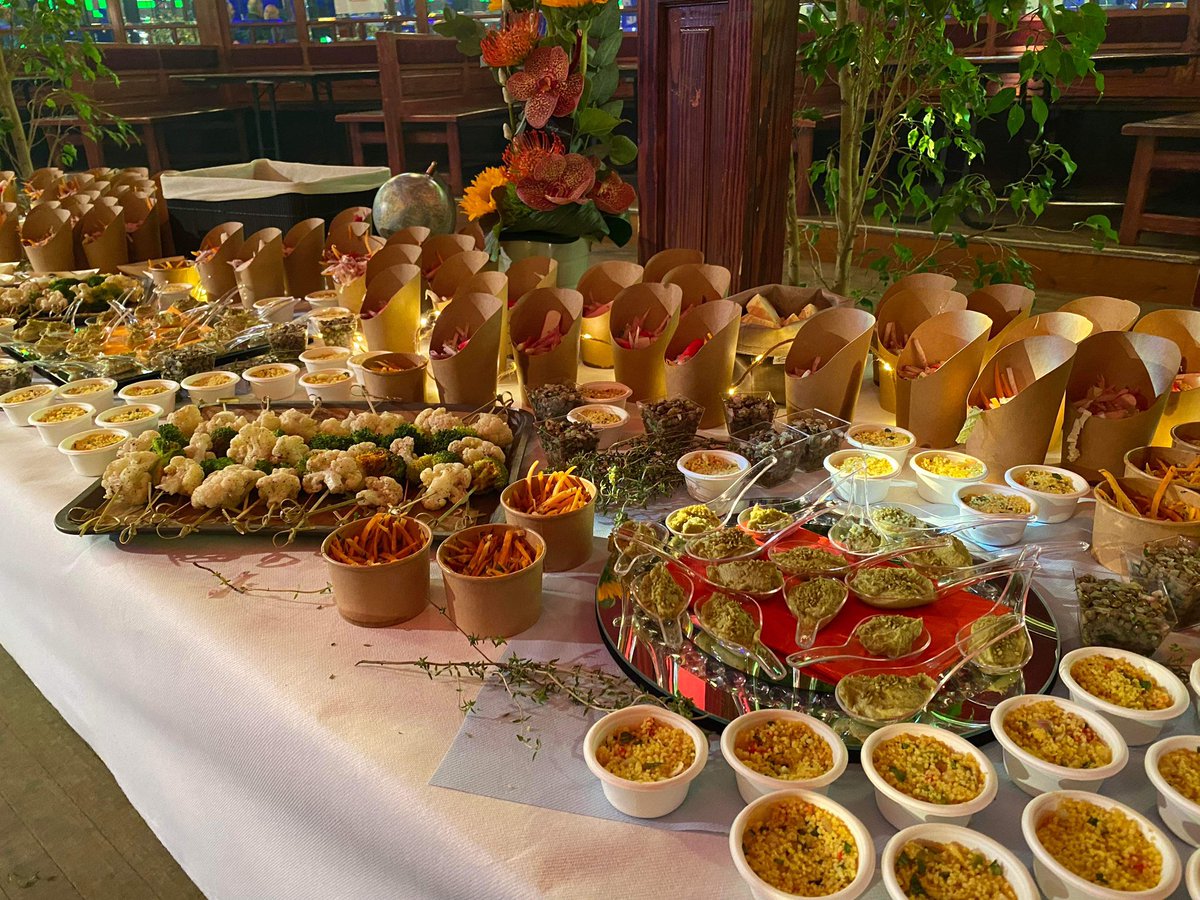 Fier de représenter les valeurs de @tablesauberges 
Bien Manger Local
Au 42 eme festival Jazz sous les Pommiers à Coutances #coutances #normandie #granville #restaurant #saintlo #food #manche #foodie #avranches #foodporn #cheflife #agon #instafood #cooking #france #foodlover