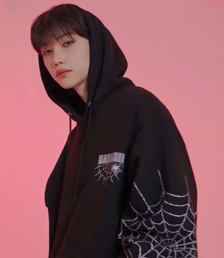 good evening, wear your jacket it's cold sa himpapawid. ma unblock mo na ko <a href="/minhosakka/">hei.</a>