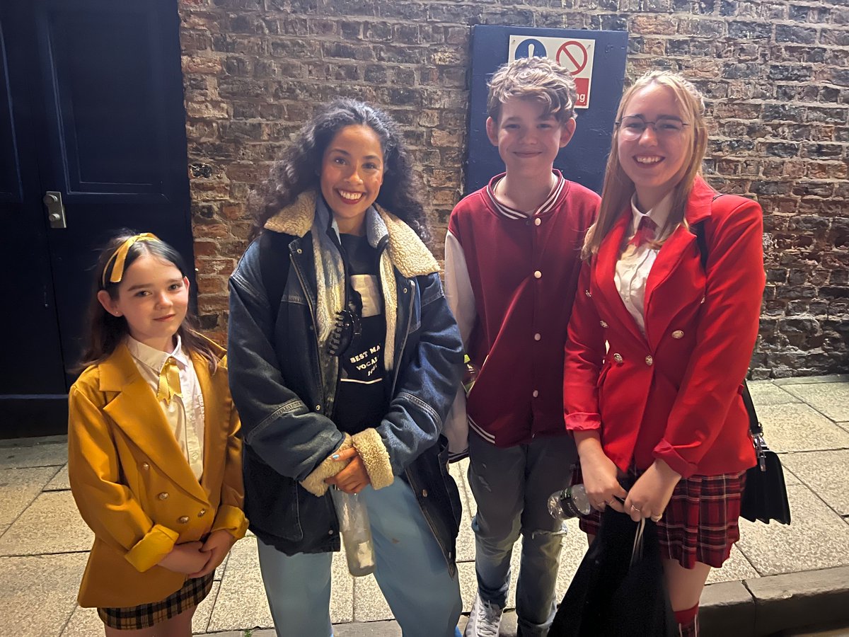 leandy182's tweet photo. @HeathersMusical last night in York was absolutely amazing! Saw Heathers in Sheffield on the last tour and HAD to see it again! How…VERY! The cast were amazing and we’re so grateful for the pictures ❤️💙💚💛
#Heathers #heathersthemusical https://t.co/q54bjfTqCK