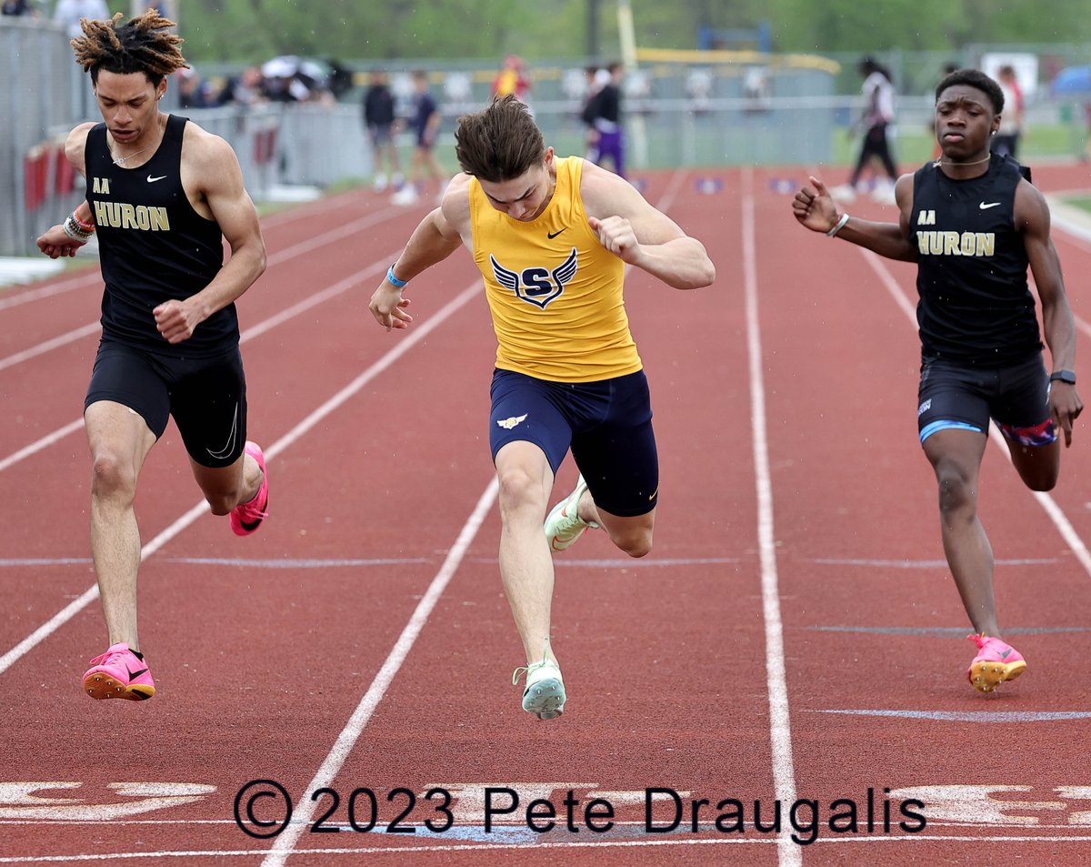 momentfreezer's tweet image. 2023 SEC Red 100 Meter Champion @ 11.14
@RyanKavanaugh25