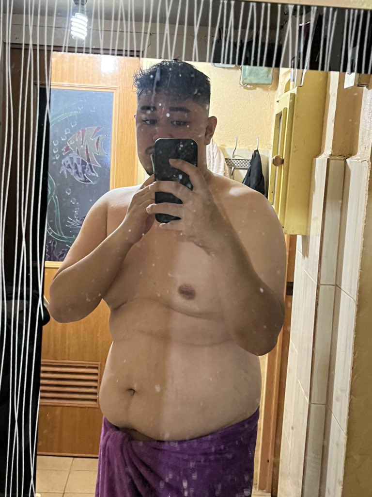 pbadr__'s tweet photo. Dirty mirror… https://t.co/uqtR0KpO5l