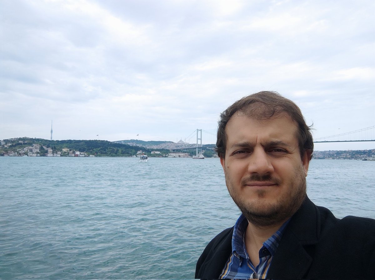 Her seçimde olduğu gibi , Ülkemize hayırlı olması dileği ile  , oyumuzu kullandık, Güzel İstanbul'un güzel Boğaziçi'sinden resmimizi bıraktık.. Türkiye'mize Hayırlı olsun..