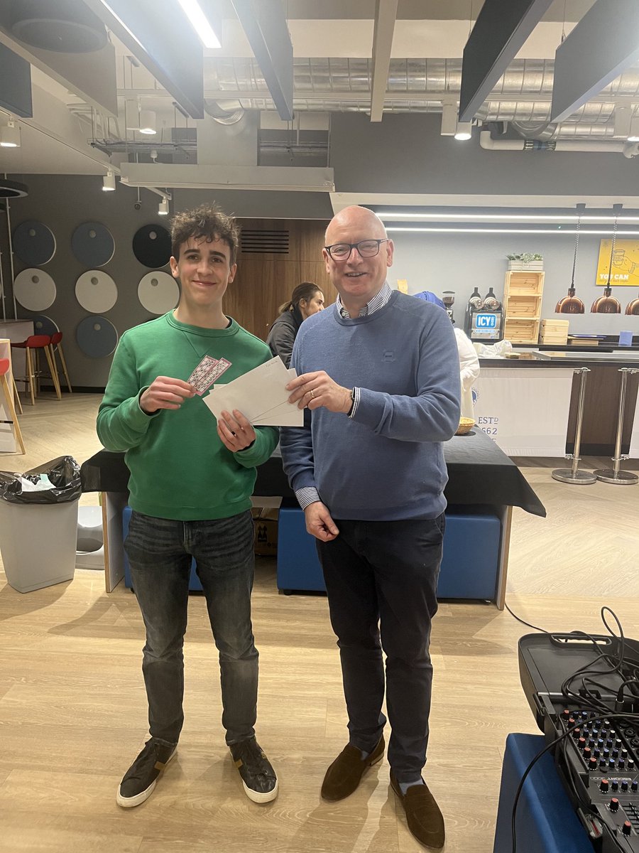 Philip Wayne tweet media