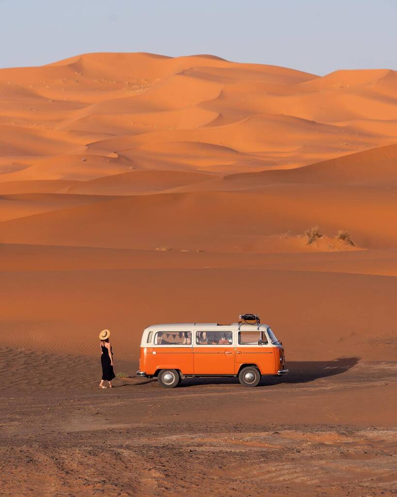 Couldn’t be happier to spend my bday at this special place. The home of the dunes and the camels and lovely people. Spent already a week here with all extrems. Extrem heat all day long, extrem dryness that my nose, lips, my skin is cracking, drinking ton… instagr.am/p/CsN9greKrNM/