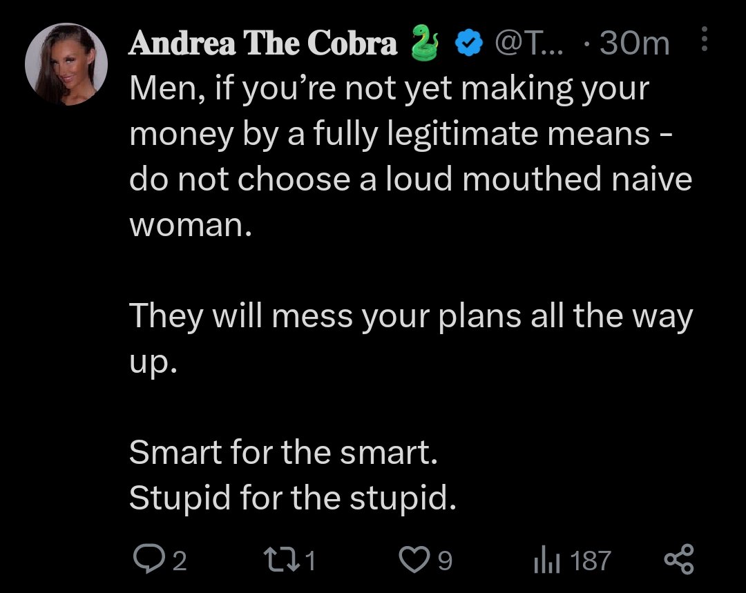 KearnuLarsen's tweet photo. *Tates Vigorously Takes Notes*
✍️🤨💢
Exquisite #MetaSatire 😙🤌 https://t.co/o3RpdKskiw