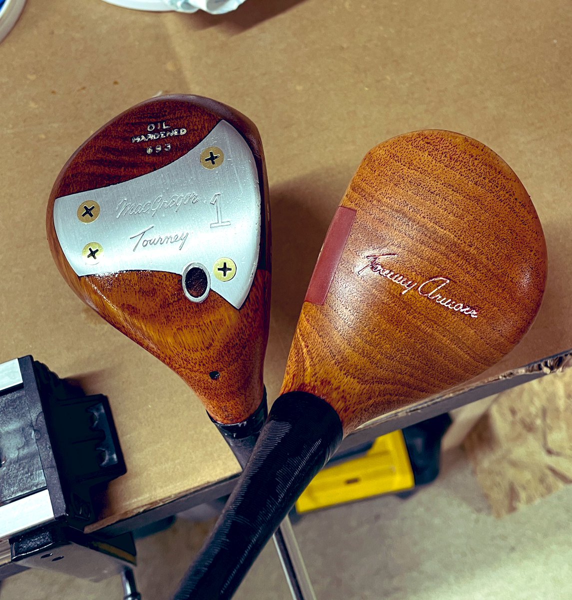 evalu18golf's tweet image. Getting through a little project… this 693 set is pretty special. Driver and 4 wood going in the bag. Persimmon and blades are the way forward for me. It’s been a journey and I’m liking where I’ve ended up. #persimmon #macgregor