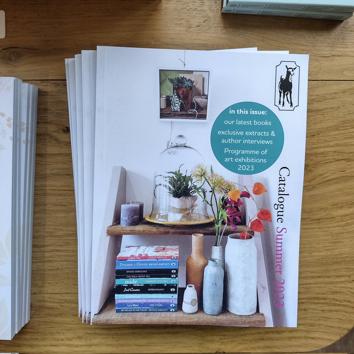 CrumpsBarn's tweet photo. Our new biannual magazine is in the shop. It's FREE and contains exclusive extracts from our latest releases, author interviews and our full programme of exhibitions for the year ahead. They're going fast though!

#bookmagazine #artsmagazine #bookworm #authorinterview https://t.co/B6cTGl7BVG