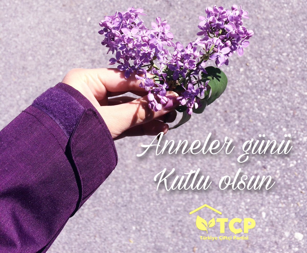 TCPartisi's tweet photo. #AnneGünü https://t.co/Bwy3XyoTEv