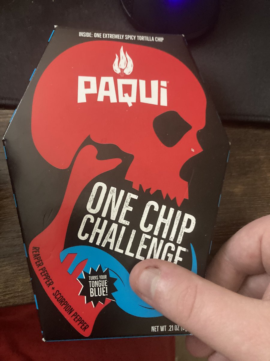 KesrinKohal's tweet photo. Twitch chat just earned themselves a refund of all channel points spent this year cause we passed our charity goal
now for the next milestone how hot can one chip be? #onechipchallenge #onechip #chipchallenge #stjude #stjudeplaylive #SpicyChallenge https://t.co/X0f9F8a4WD