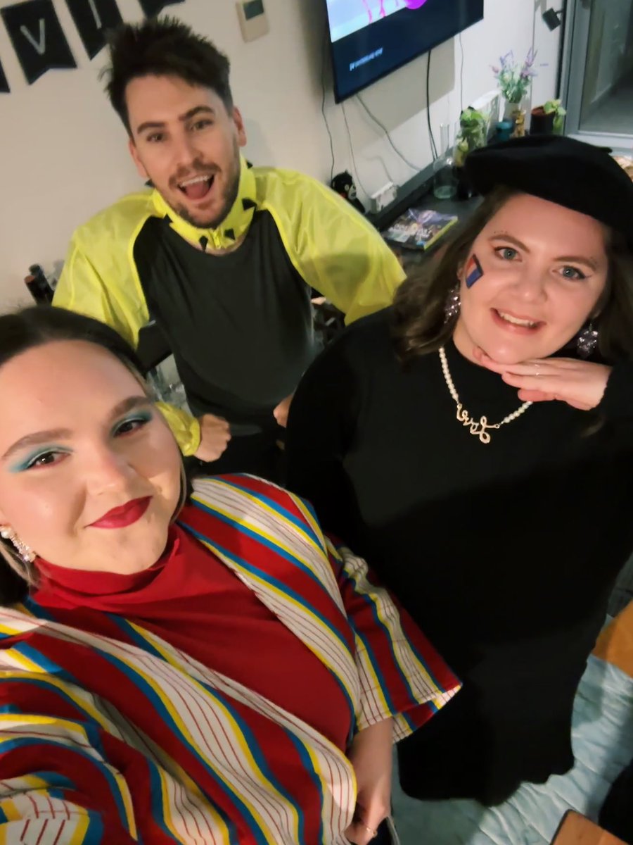 chloealex23's tweet photo. Ready to watch Eurovision! #SBSEurovision https://t.co/1a4hsPsrYm