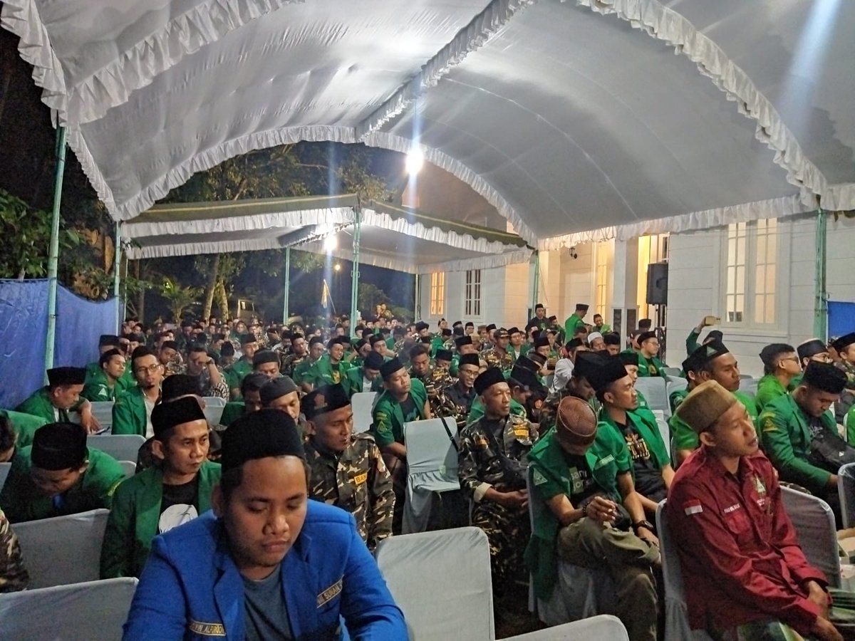 pwansorjatim's tweet photo. Dialog Moderasi Beragama dalam rangkaian acara Halal Bihalal dan Peringatan Hari Lahir ke-89 Gerakan Pemuda Ansor oleh PC GP Ansor Trenggalek di Pondok Pesantren Al-Falah Kedunglurah Kec. Pogalan Kab. Trenggalek
Sabtu, 13 Mei 2023

#SpiritBaruAnsorJatim https://t.co/6QXIFdYC8g
