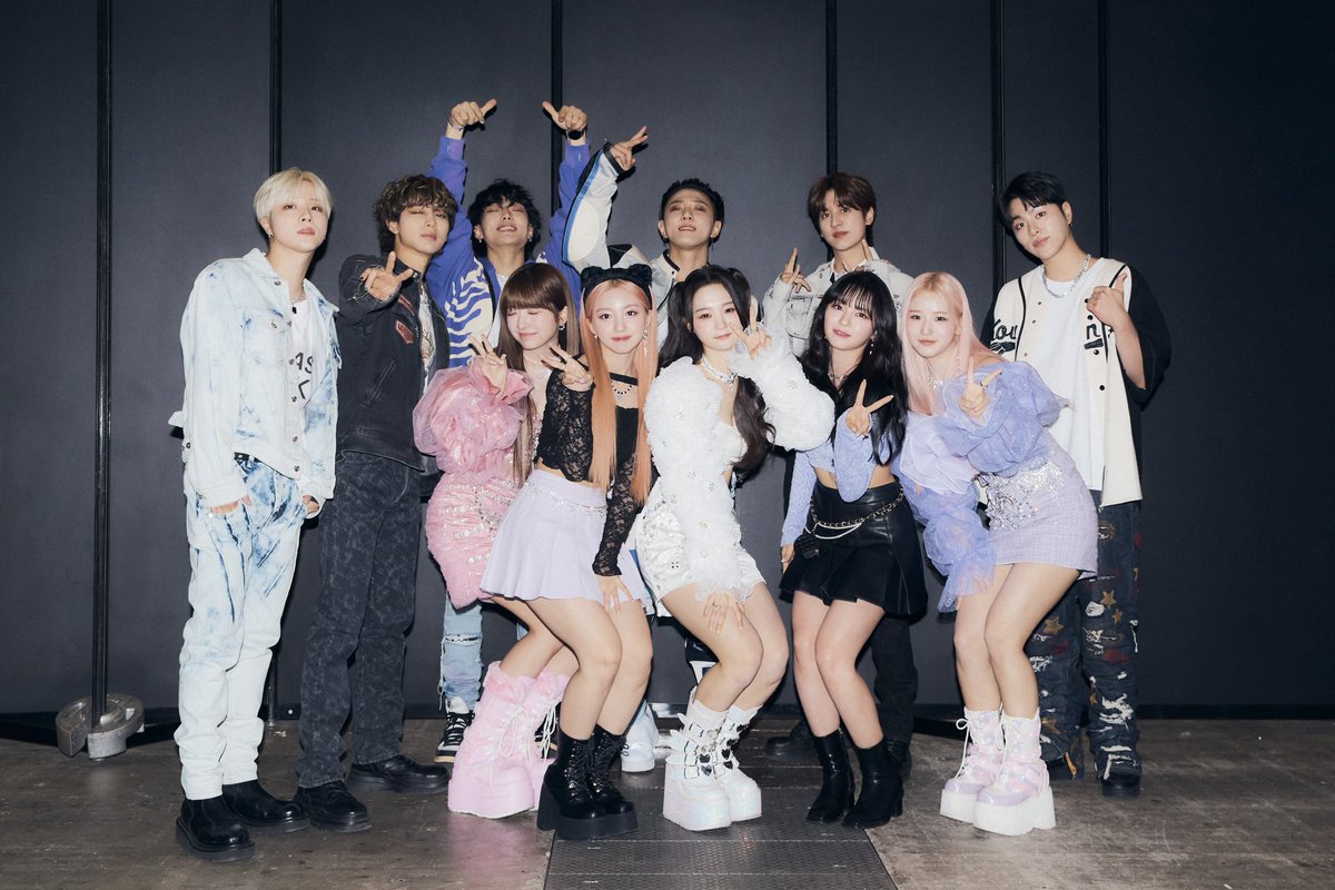 GTMNY143's tweet photo. #143inc #KCON https://t.co/VfVD43dcm2