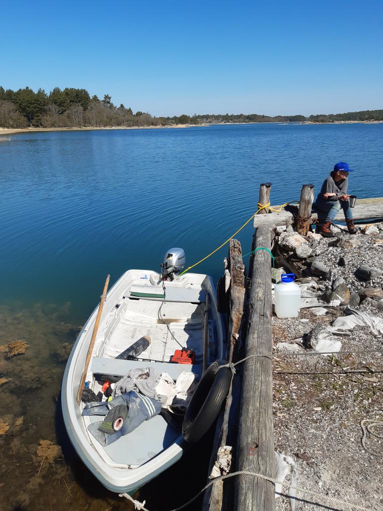 jptuominikula's tweet photo. Äitienpäiväajelulla Iniö -Houtskäri välillä. #Iniö #Salmis #saaristo https://t.co/QAk3SWJU2O