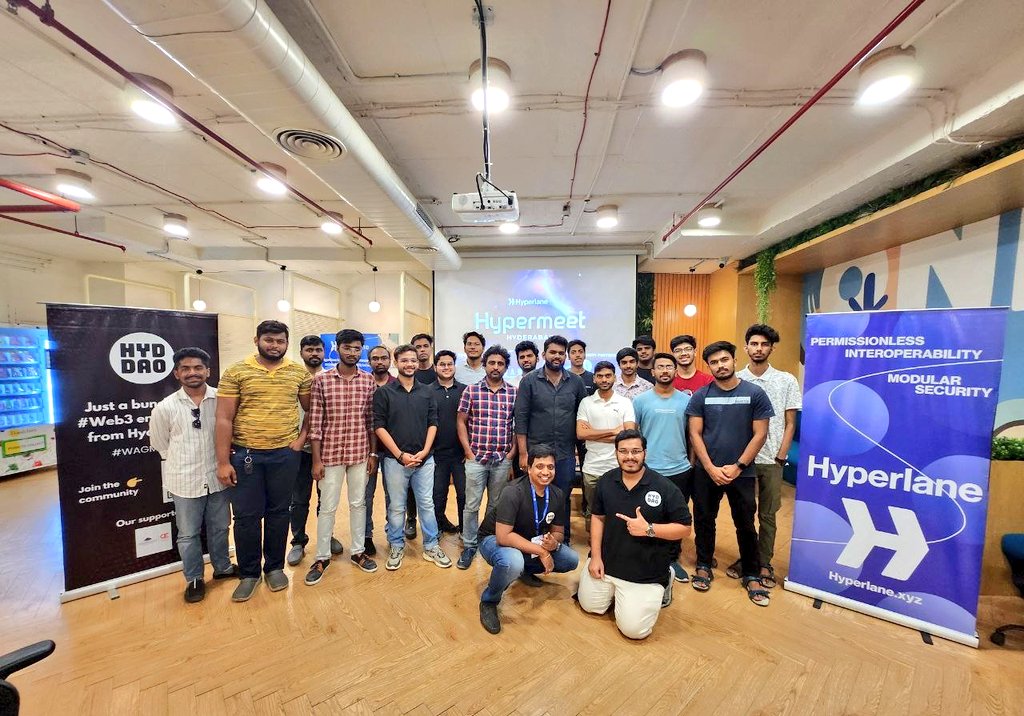 e-Designing and Marketing tweet media