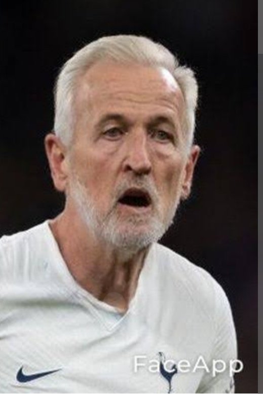 Seanjth's tweet photo. @FabrizioRomano 2050, harry Kane refusing to leave Spurs for Chelsea until he wins a trophy with Spurs. https://t.co/xd4SW9LmLz