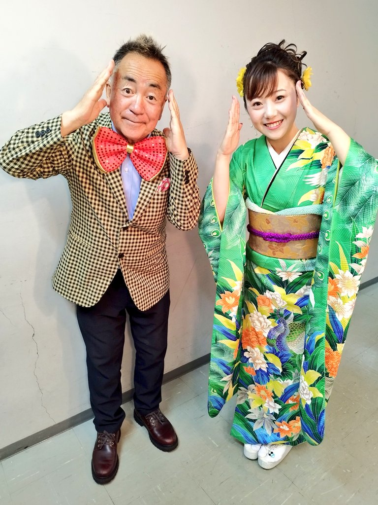 yajima_akiyo's tweet image. #岡田しのぶ さんコンサート🎤
ゲスト出演させていただきました🤗

岡田しのぶさんのステージは迫力満点✨

#せんだみつお さんとも共演させて頂きました☺️

ステージで #ナハナハ も🤭

みなさんありがとうございました🙏✨

#キングレコード #民謡 #演歌 #茨城県 #結城市