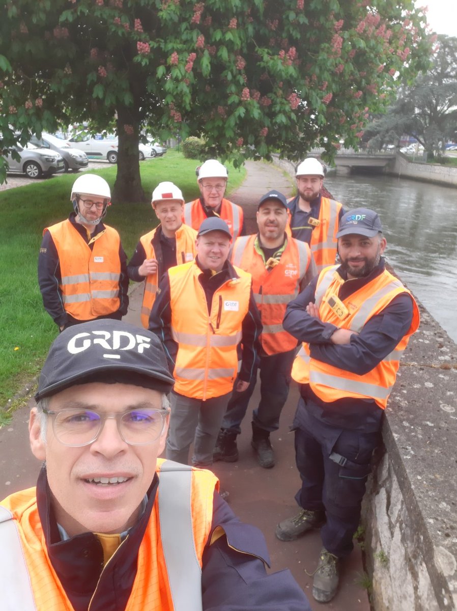 Journée rétablissement sur Abbeville suite incident réseau sur la BP.
<a href="/AlanBayard/">Alan Bayard</a> 
#DRNO
#AIPICARDIE