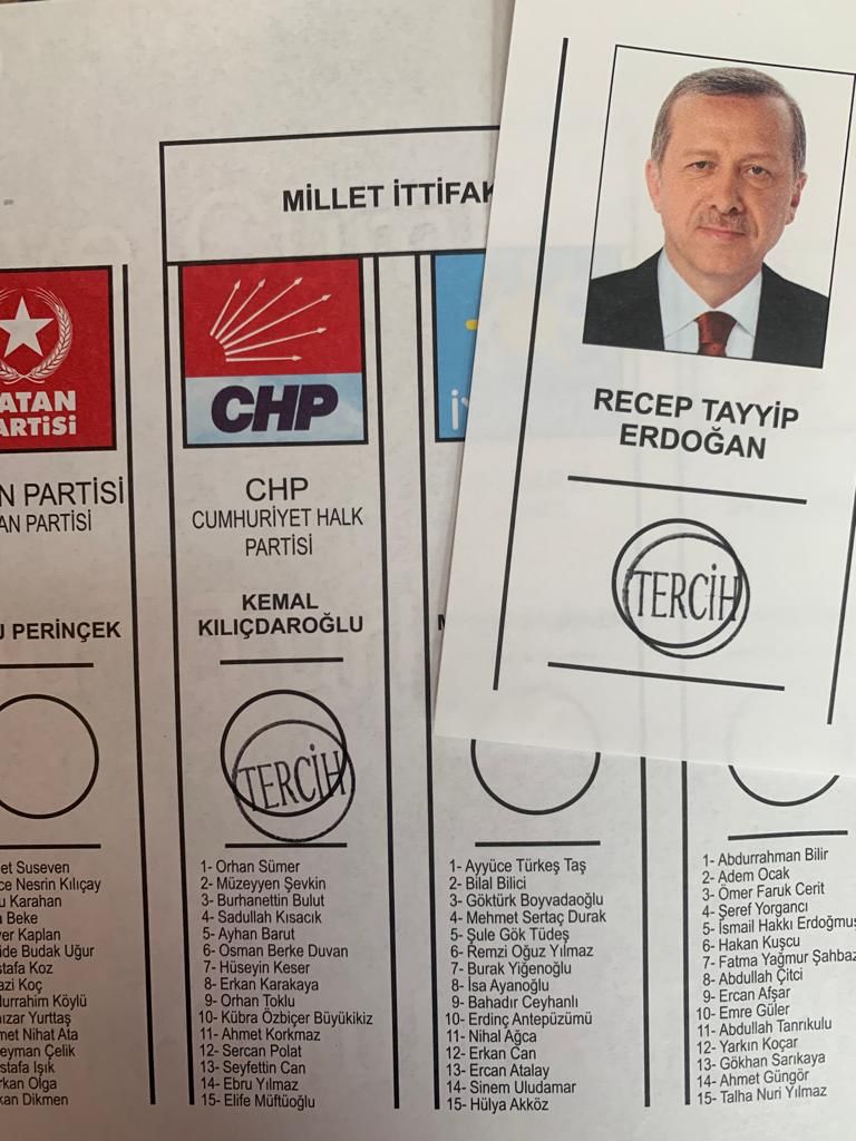 Bence Günün en anlamlı OYU.

@bernalacin35 senden de aynı vatan severliği bekliyoruz. 
Pkk'ya oy yok. 🇹🇷🇹🇷