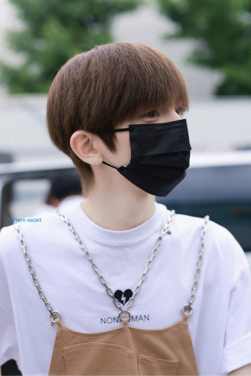 LiuGuanyouTH's tweet photo. (14/5/2023)

📸 : วันนี้มาทำงานกันเถอะ!

//น้องเดินทางไปเตรียมตัวไลฟ์แล้วค่า😊

Cr. Nighty-night_ 刘冠佑 https://t.co/duugPjK9dy