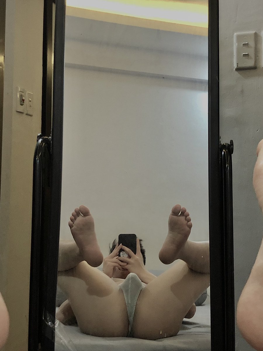 embedam99's tweet photo. Lúc răm lúc không🤭 https://t.co/CtnH9NcBqk