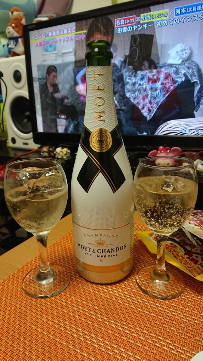 RY_shiroteni's tweet photo. @maple_awawa ネクター美味しいよね！
これも飲みやすくておすすめだよ！
��生日だからもう一回くらい潰れたほうがいいよ笑 https://t.co/ljoo4Dr7Hv