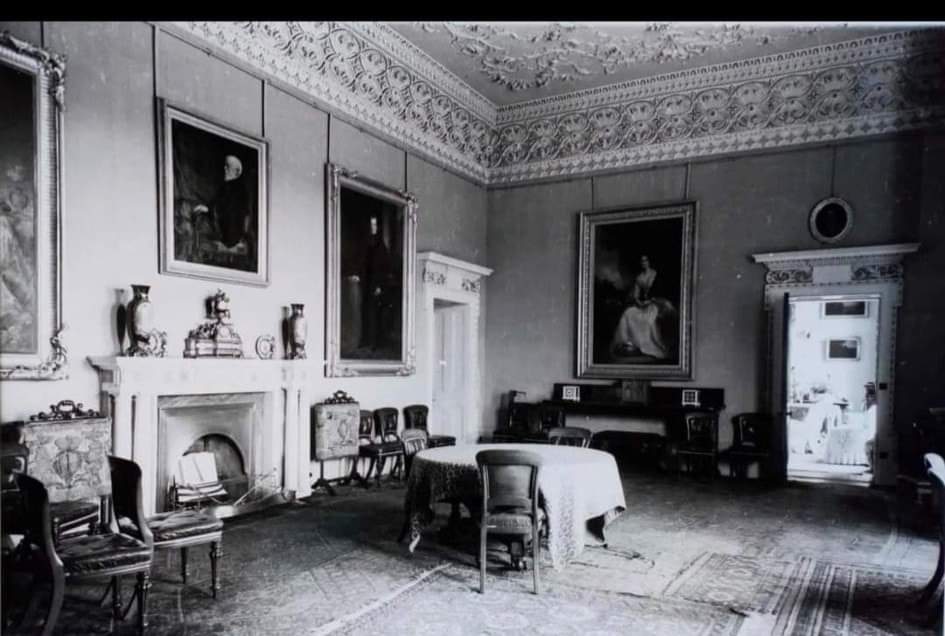 KenureP's tweet photo. The dining room was one the largest reception rooms at Kenure located on the ground floor with views across the front lawns. The ceilings dated to the original house built c1715 by the Dukes of Ormond making them some of the oldest original works when the council destroyed them https://t.co/4mmacvlaSE