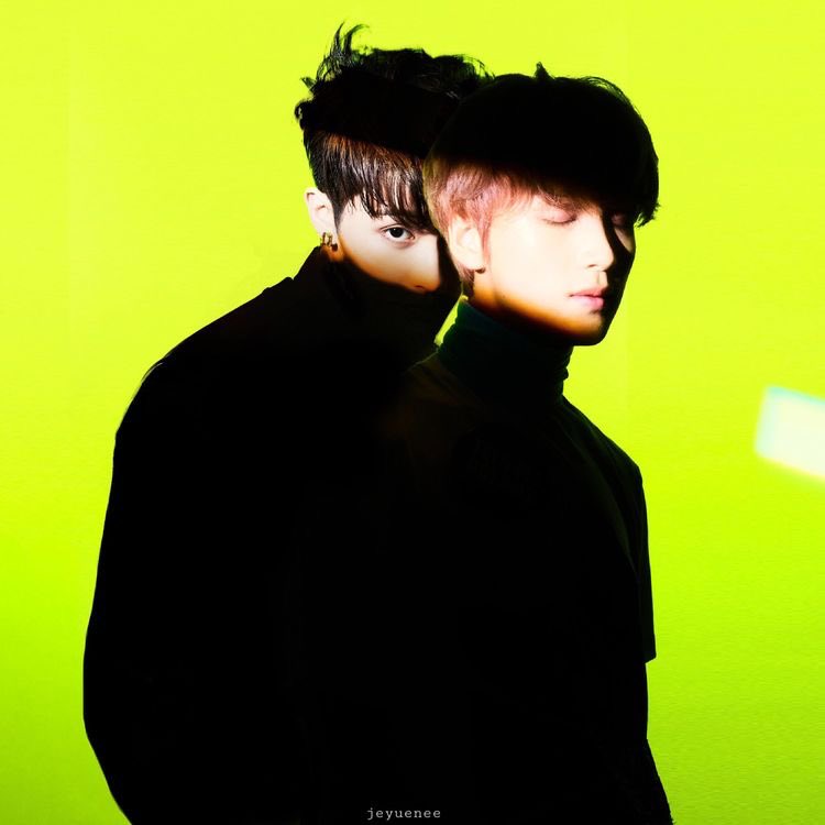 xxlovely24 tweet picture