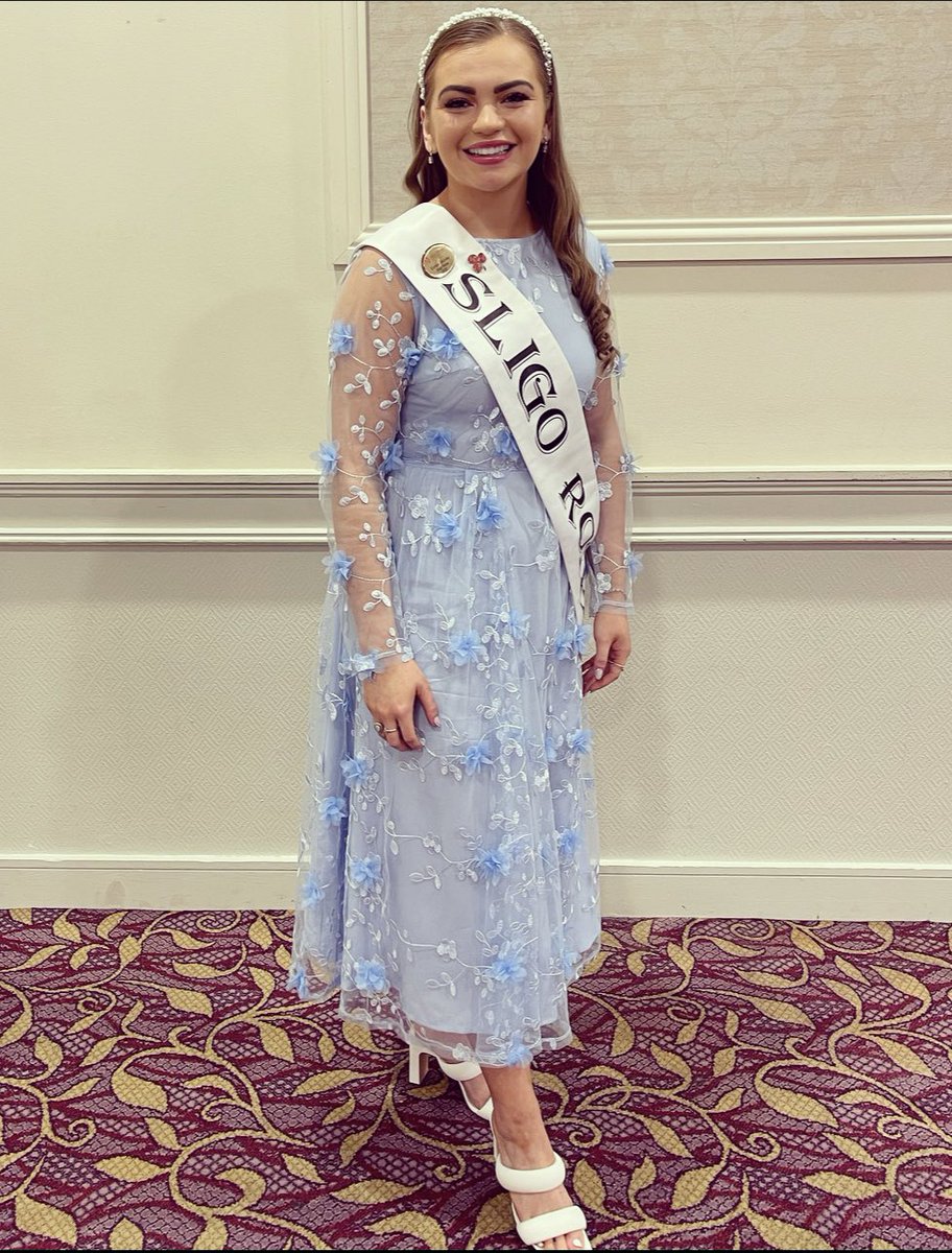 Our Sligo Rose Eiméar is in the McWilliam Park Hotel Claremorris tonight for the Mayo Selection night 🌹 

@RoseofTralee_ 
@EventsMcWilliam 

#sligorose2022 
#roseoftralee 
#mcwilliamparkhotel
#mayoselectionnight