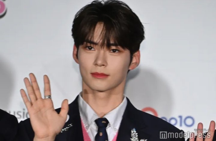 mood_o23's tweet photo. 오 씨몬 https://t.co/WBRp1f0ige