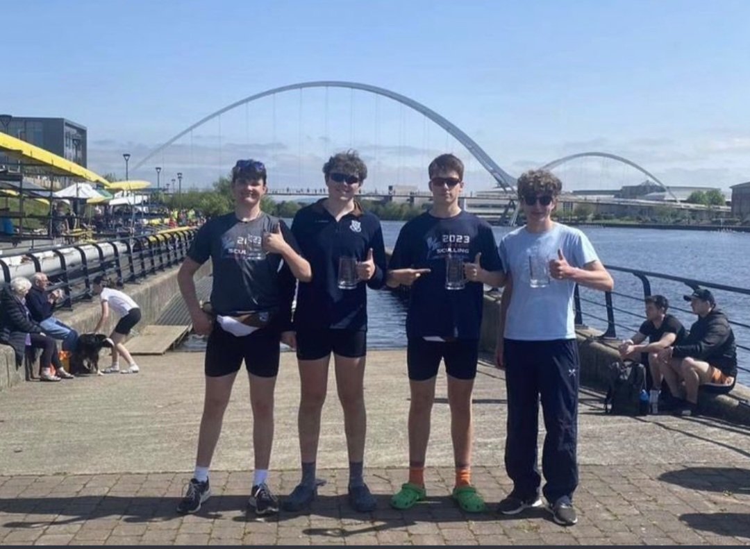 pongwiffy47's tweet photo. A fabulous days racing across all divisions-Huge Well Done to all crews 👏🏻👏🏻🏆  @StPetersYork @StPsport @TeesRowingClub #greencrocs https://t.co/asYfSiXxU1
