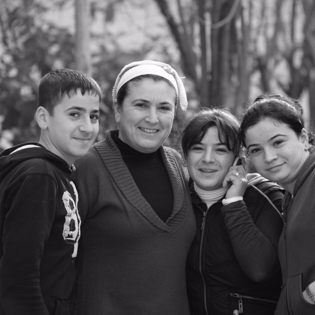 Çocuklarının düşlerine güç veren, bir canlıyı karşılık beklemeden sevip bakım verebilen tüm annelerin #AnnelerGünü kutlu olsun! 💜