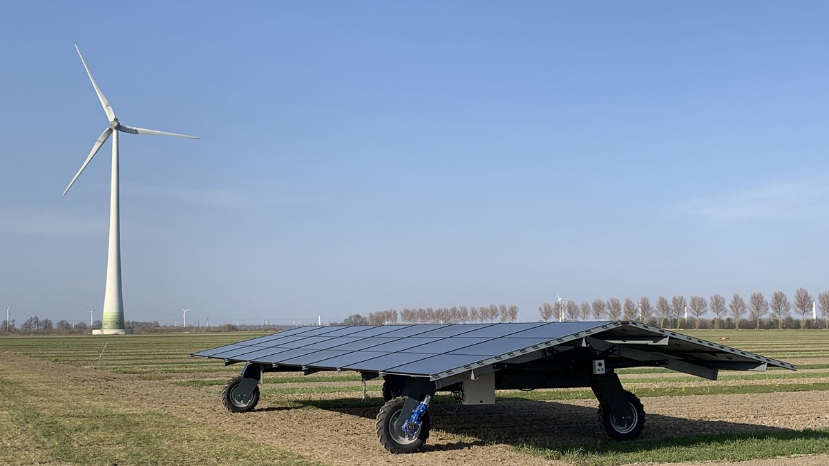 h2arvester's tweet photo. While Dutch political parties are arguing if solar panels should occupy farm land, we created a solution and started a new company H2arvester Systems BV- https://t.co/JVILMnDlwZ - happy to tell you more! https://t.co/KJTbUJjo2Q