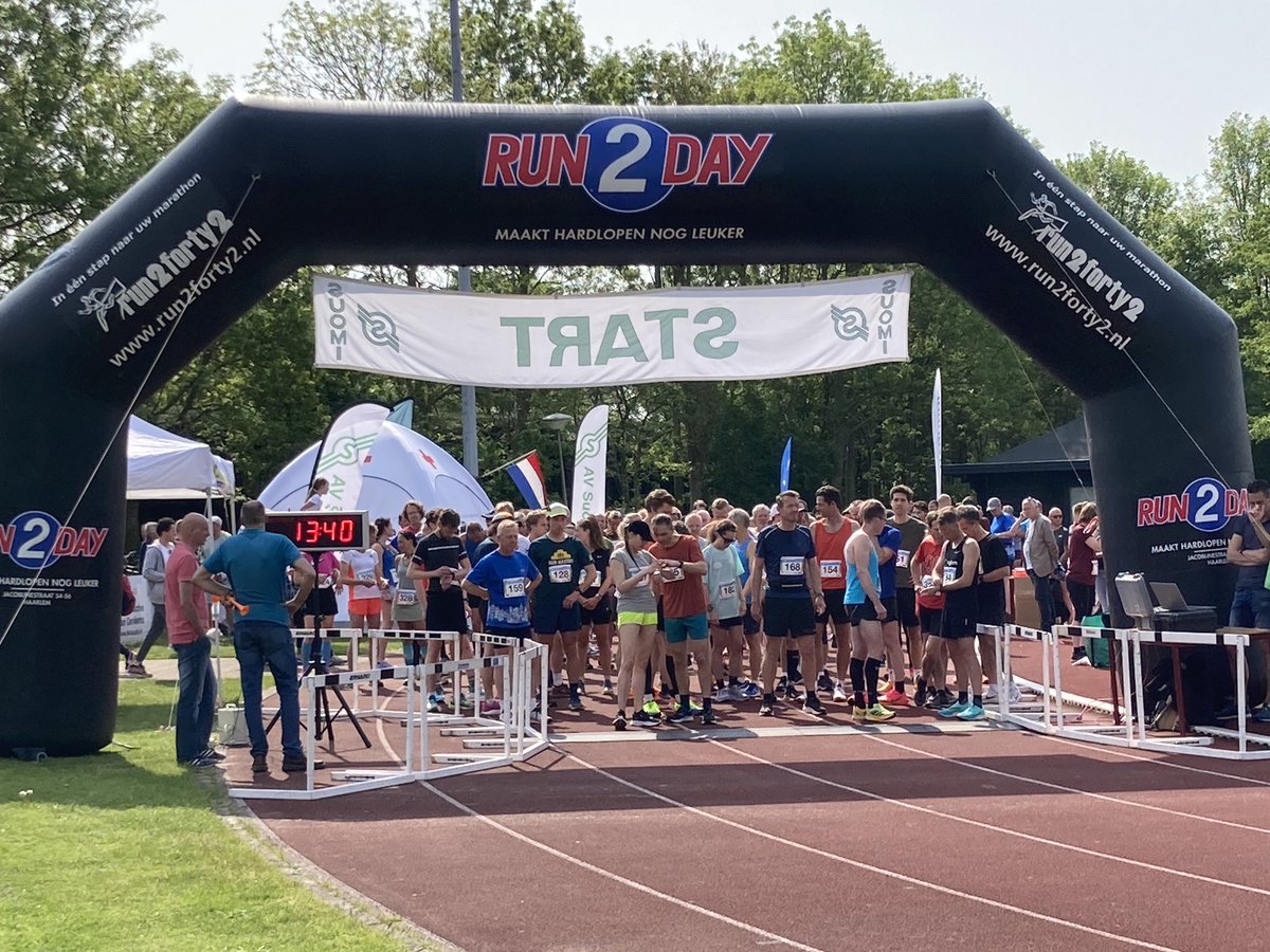 Ik heb 1e keer meegelopen in de Pim Mulier loop van atletiek vereniging Suomi in Santpoort.Wat een sfeer en professioneel georganiseerd!Complimenten voor de organisatie en de vele vrijwilligers.Voor mij een stimulans om meer te gaan bewegen, misschien wel bij Suomi.Sluit je aan!