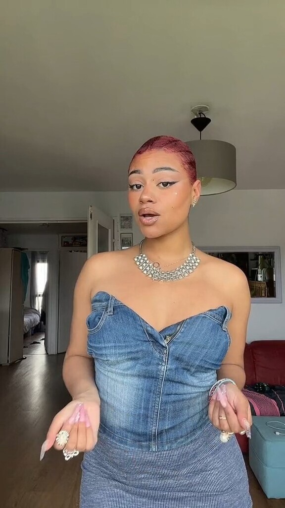 kaysha's tweet image. The saga continues
@loukoulaa x Something Going On
#quoikubeh 
.
#kaysha #somethinggoingonchallenge #kizomba #candyzouk #gouyad #sushiraw #somethinggoingon

.
💯💯💯💯💯 instagr.am/reel/CsOGNS3ym…