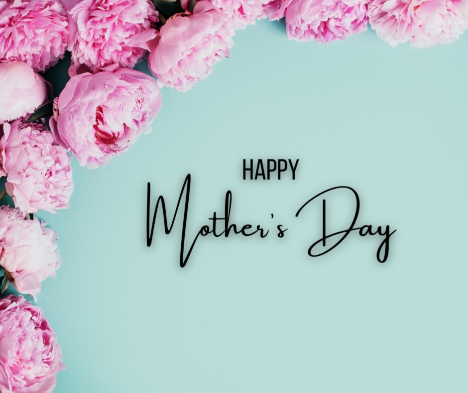 AdrienneMCrews's tweet photo. To All You Moms...

Thank you for being you...for being here...for being just what we need when we need it. We love and appreciate you. https://t.co/zi8c0CseGy