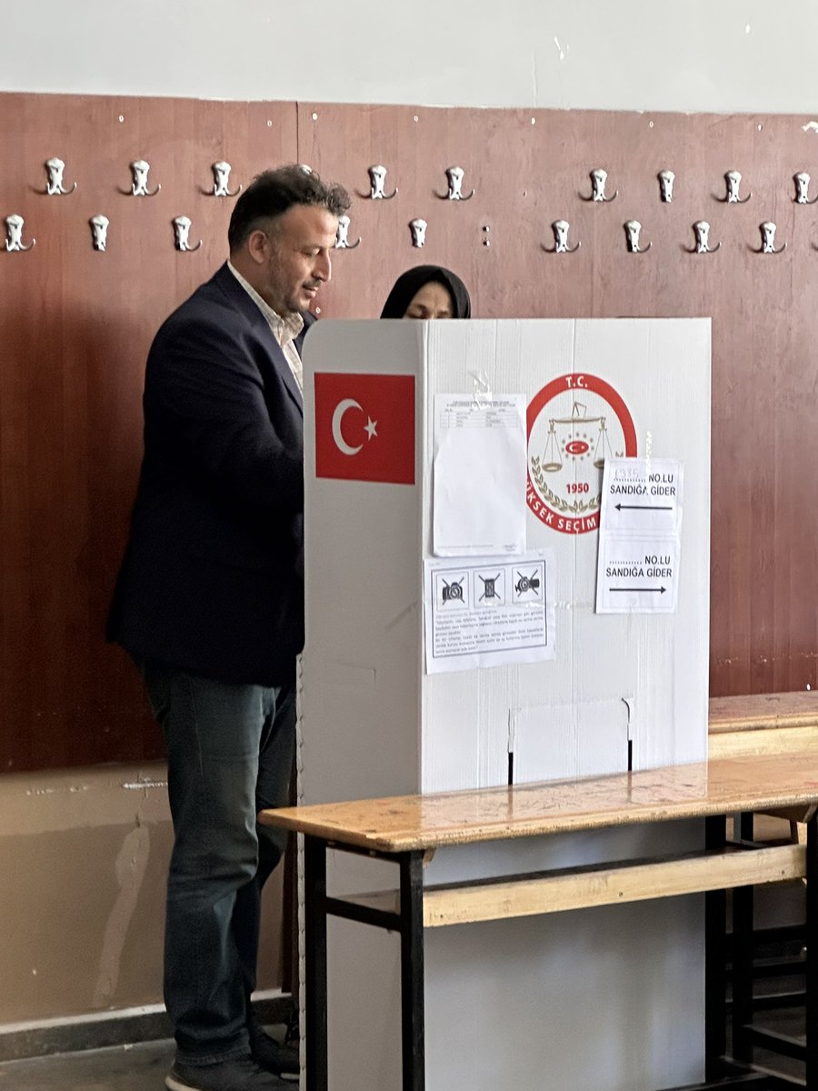 yetkililer ilgilenebilir mi  çok  acil  ‼️