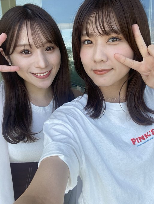 AKB48 倉野尾成美 頼ま アクリルキーホルダー