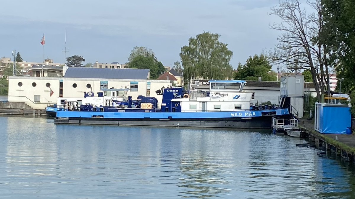 Tug WILD MAA alongside in Kleinhüningen #maritimebasel