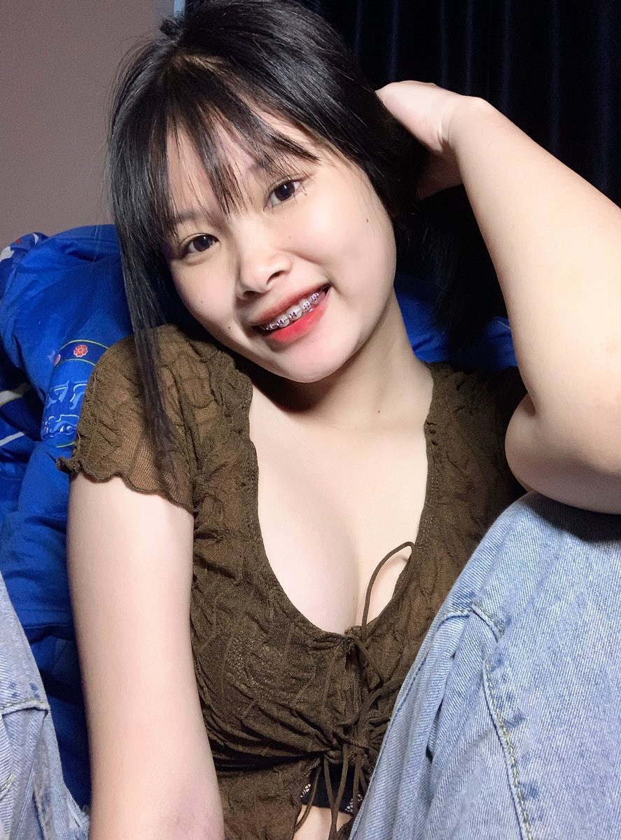 ตอนนี้คิวว่างนะคะ พร้อมตอบค่ะ💦🤞🏻
🆔 me_0199
#เงี่ยน #เซ็กส์โฟน  #คอลเสียว #fivem #สาวอวบ #สาวอวบขี้เงี่ยน 🔥