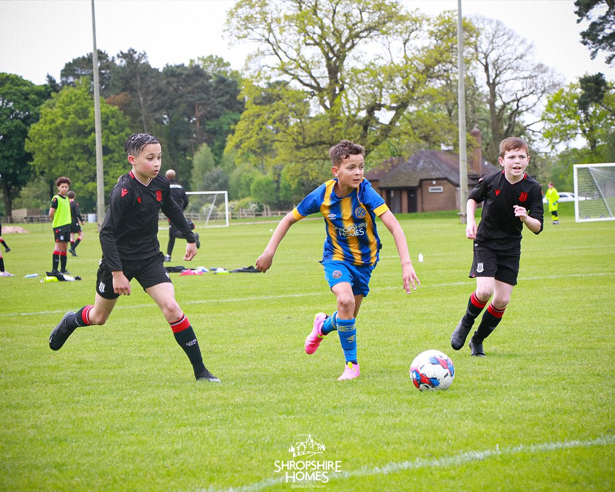 shrewsacademy's tweet photo. Great games down at Lilleshall this morning as our U10's and 12's took on @stokecity!

🔷🔶| #Salop https://t.co/0xNp0EbiY6