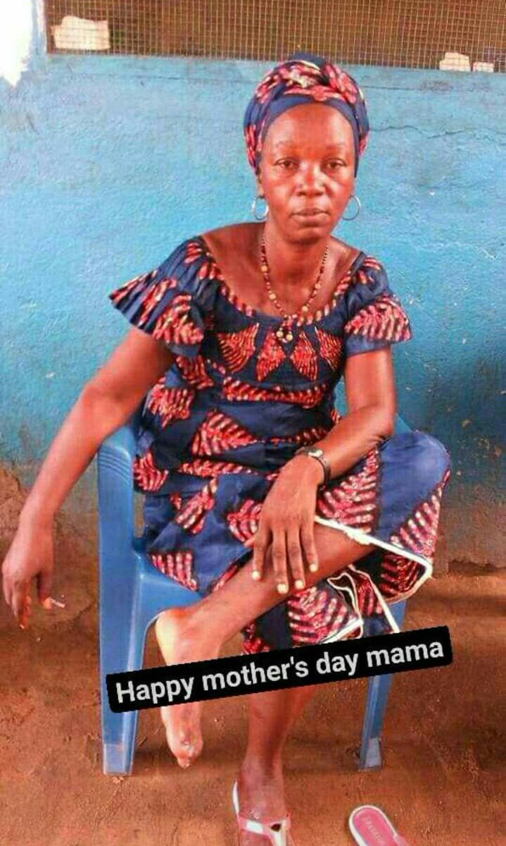 TeahMaroline's tweet photo. Happy mother's day Mamie https://t.co/oSyBPclLGH