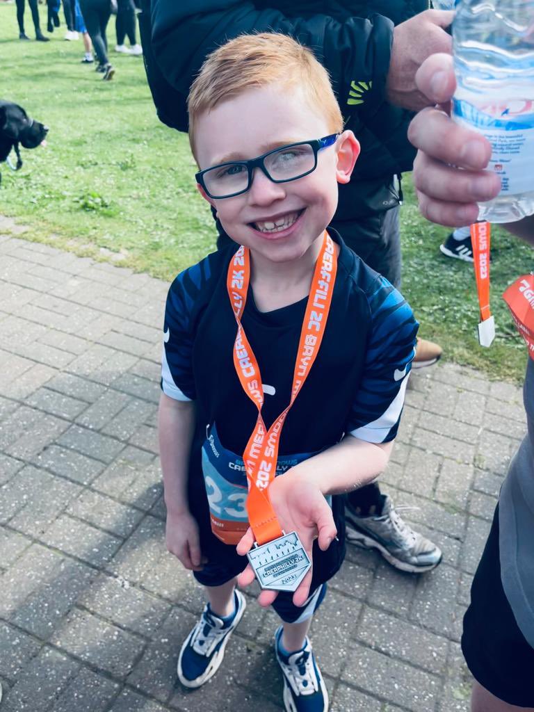 SarahRead87's tweet photo. Josh smashed the race and enjoyed every moment. He is super pleased to have reached his target and raised £500 for Sparrows Aln group 💗💜❤️🧡💛💚💙 super proud 🙌🏼 Thank you to everyone who has donated ⭐️ @Ympsreynolds @YstradPrimary https://t.co/GnBYGCXK4G