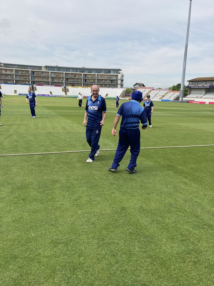 GCF_Disability's tweet image. End of innings. Somerset 153/2

@GlosCricketFdn 
@EESILtd 
#GameForAll