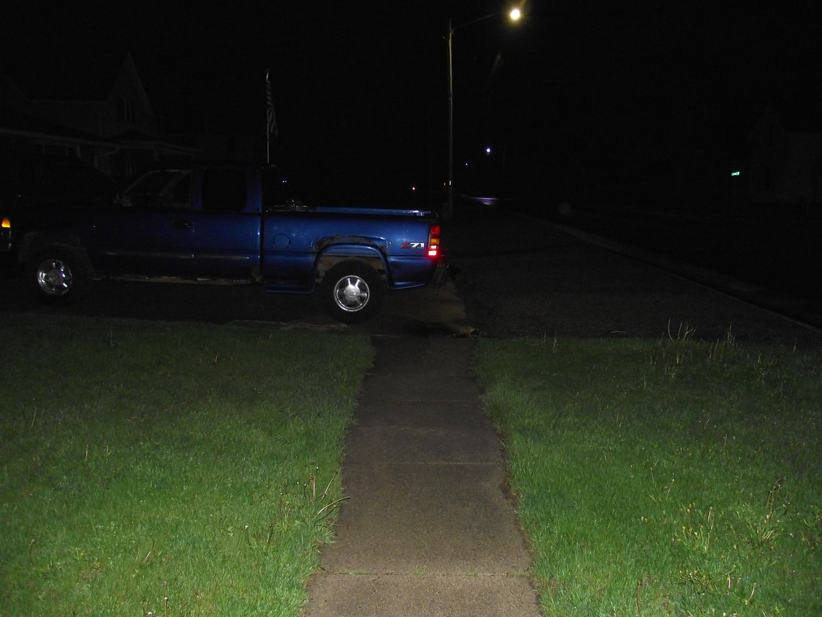 So in Iowa is this still considered blocking the sidewalk? The other day he was clear across with the sidewalk between the wheels. There is also a trailer hitch sticking out the back that you can't see.
#Iowa #IowaLaw #IDOT
