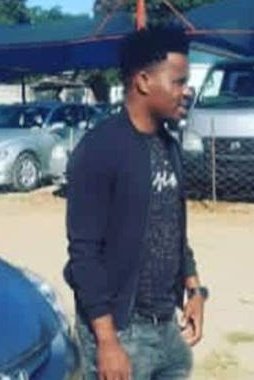 Mick_O_Keeffe's tweet photo. An African killer by the name of #PeterDube is currently being assessed for asylum in Ireland. 

He's living at the Red Cow Hotel with his wife and kids. 

This man is wanted in Zimbabwe. 

Please share, we must get him removed! 

https://t.co/tNHe1EGuPM https://t.co/UhKOg34JH7