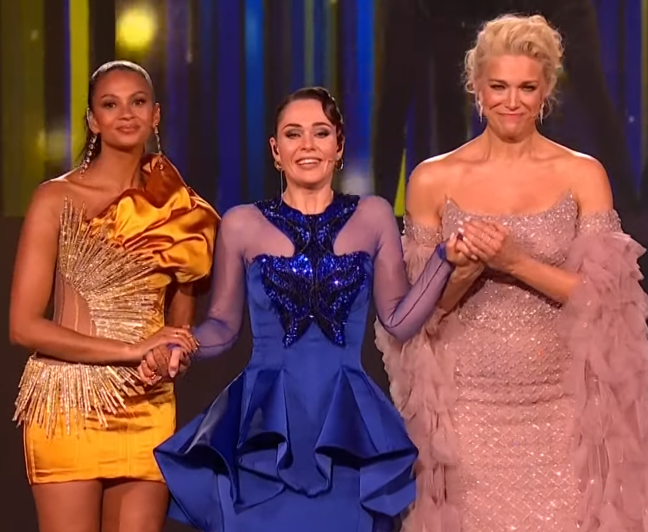 SisterEmulsja's tweet photo. Swieta Trojca ❤❤ #Eurovision2023 co sądzicie na temat #bffpower teresk, mysle ze sie spisala #ESC2023 #Poland #bejba #bejbe https://t.co/QuiUSOyg2r