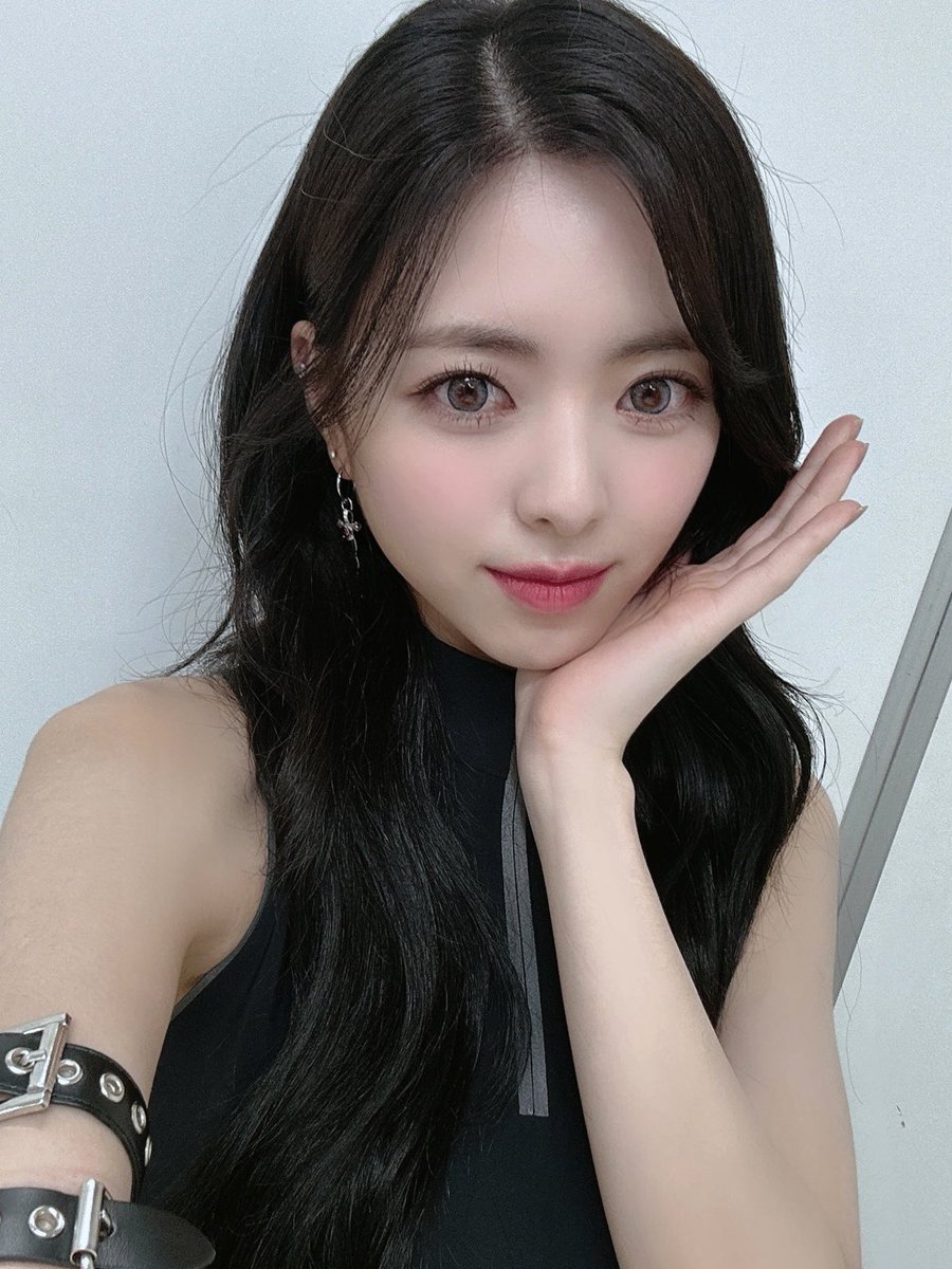 yuna pics tweet media