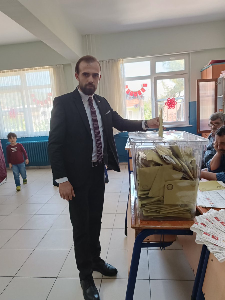 28. dönem milletvekilliği seçimi ve genel seçimi başta ülkemize ve milletimize hayırlı olmasını temenni ediyorum.
#milligörüşmeclise