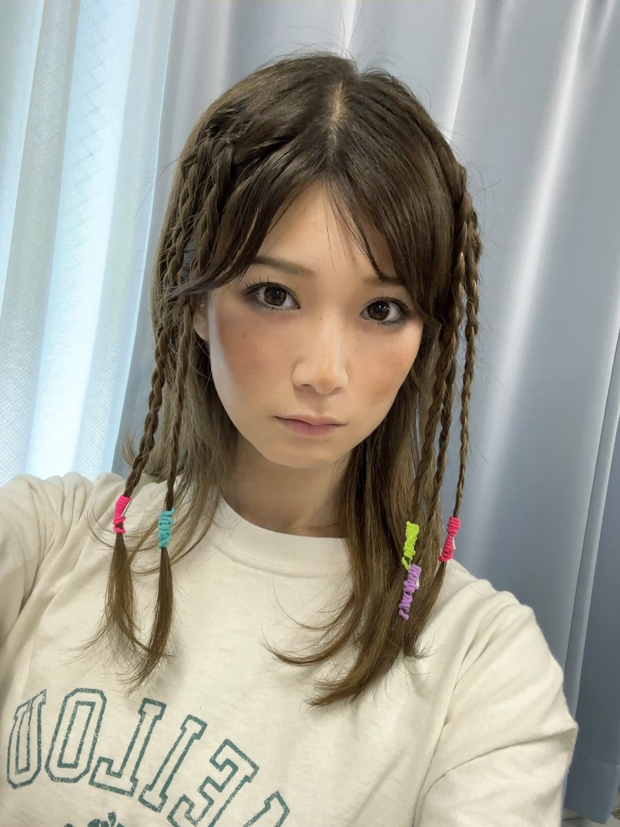 yuikogozen's tweet photo. ジョニーデップ見ながらメイクしたけど
私にしかならなかった🥲笑

もおちょいアレンジしてみます。　
本番お楽しみに🤗✨⚔️

舞台『野郎ども！島が見えたぞ！2023』
※私はFチームです

🎫ご予約
https://t.co/1Zo0L6ZRRf

詳細
https://t.co/exjVj5vIsC

チェックしてね🥰

お待ちしております⚔️ https://t.co/EEl9HFZwTn
