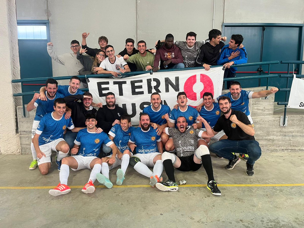 FSJoventMolletB's tweet photo. Sweeeeeet Caaroolineee! 🍻
Ahir vam acabar la temporada amb una altra victòria per 13 a 3 contra el Vall-llobrega.
Tanquem un any fantàstic en què hem guanyat la lliga i, sobretot, ho hem celebrat moltíssim. #campeonamos https://t.co/T1nsWclQ7H